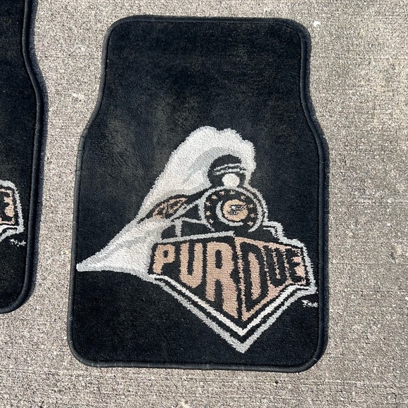 Purdue University Car/Truck Floor Mat! EUC! - Picture 5 of 9